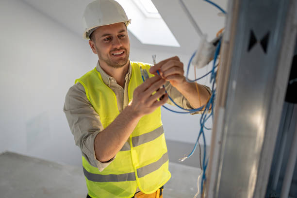 Best Licensed Electrician  in Winfield, IA
